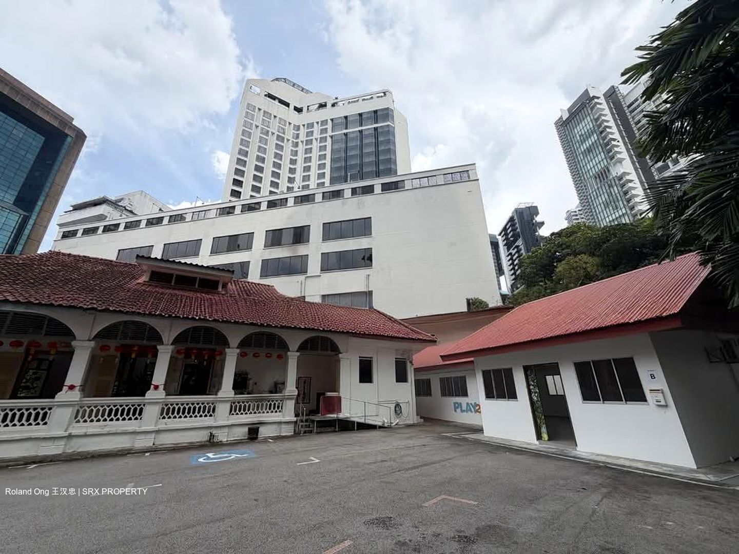 Cuscaden Road (D10), Office #569596351